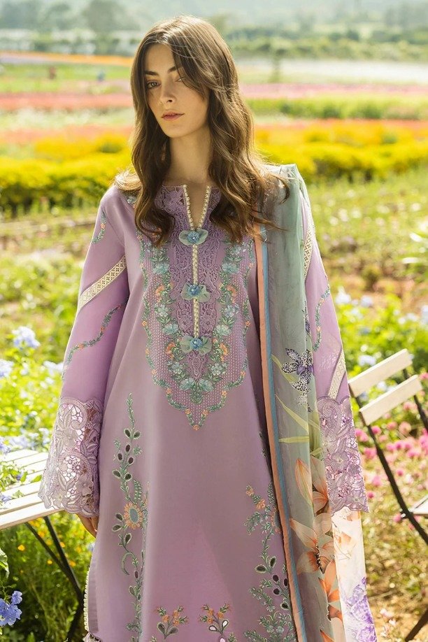Untitled-design-12-19 Mushq – 3pcs Chicken Lawn Emb With Diamond Printed Dupatta – 0570 - Image 1