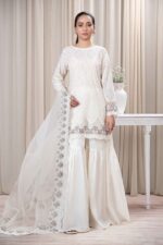 Maria B – 3pcs Chicken Kari Lawn Emb With Cut Work Organza Dupatta – 179